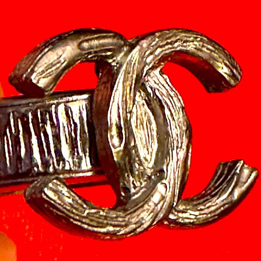 WOW POSHMARK - AUTHENTIC CHANEL PARIS SUPERMODEL RING